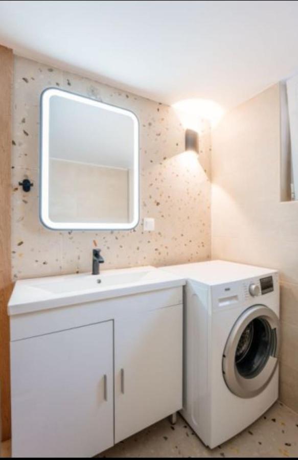 Brand New Apartment Nearby Metro أثينا المظهر الخارجي الصورة