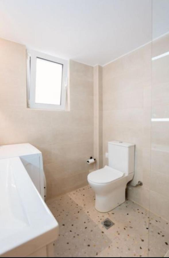 Brand New Apartment Nearby Metro أثينا المظهر الخارجي الصورة